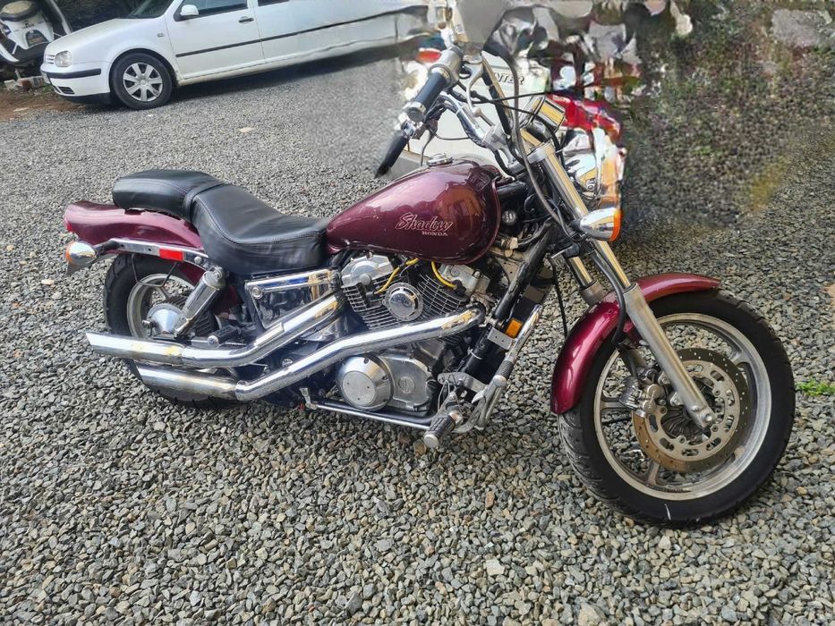 Vând Honda Shadow
