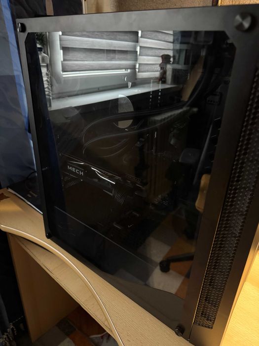 PC Gaming AMD Ryzen 7 5700X 3.4GHz, RX 6750 XT 12GB, 1TB SDD + 2TB HDD