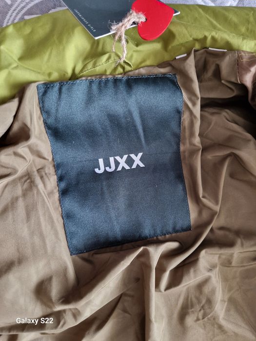 Пуховик зимний. Срочно