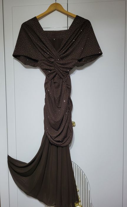 Новая платье с этикеткой.