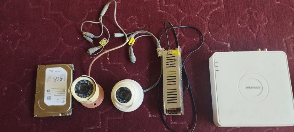 HIKVISION 2MP СИСТЕМА Камера, DVR, блок питания.