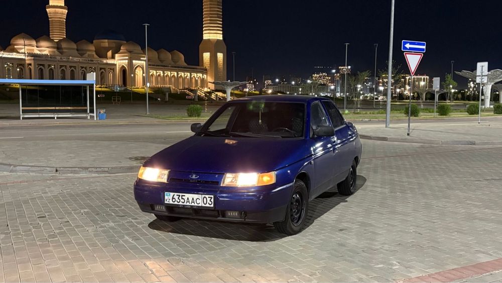 Продам ваз 2110