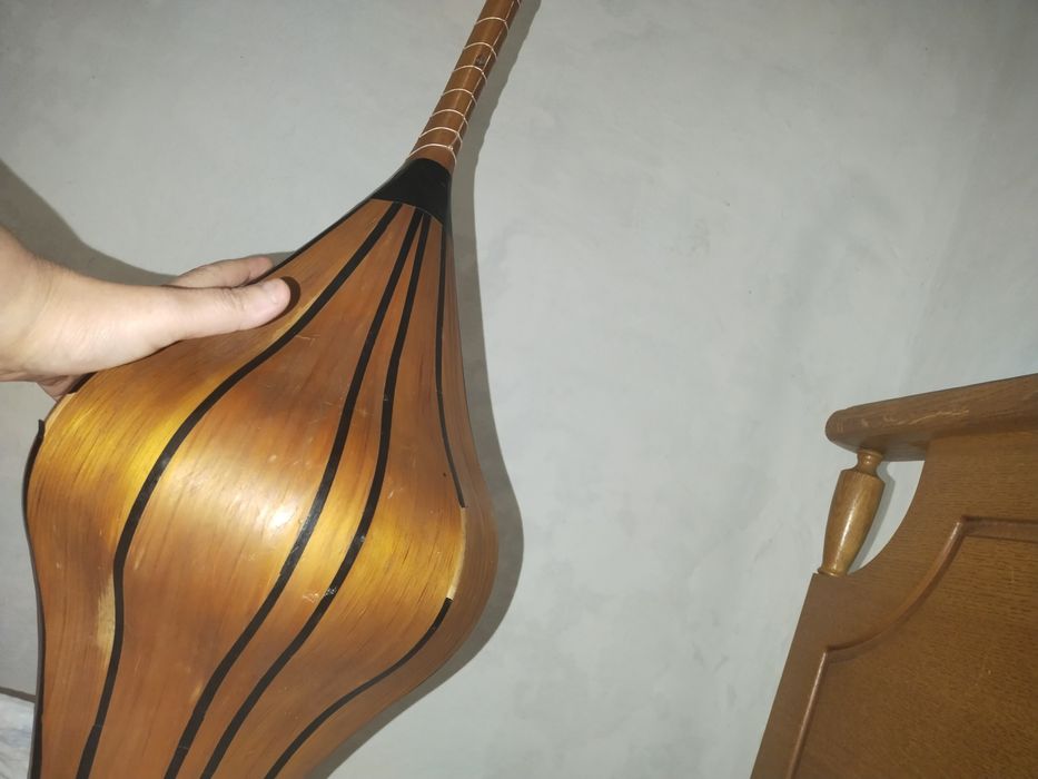 Домбыра старый  очень