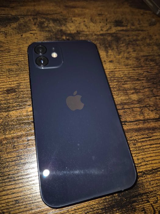 iPhone 12, 128 gb, 93% battery health