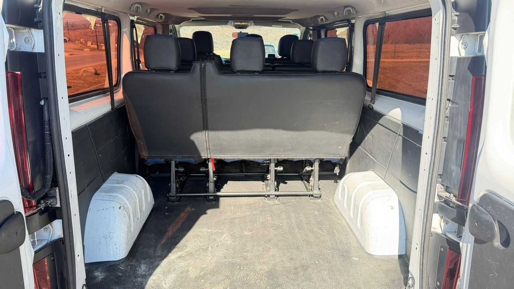 Vând Opel Vivaro L2  1.6 diesel 115cv, 6 viteze, an 2015/ 0sapte74620908