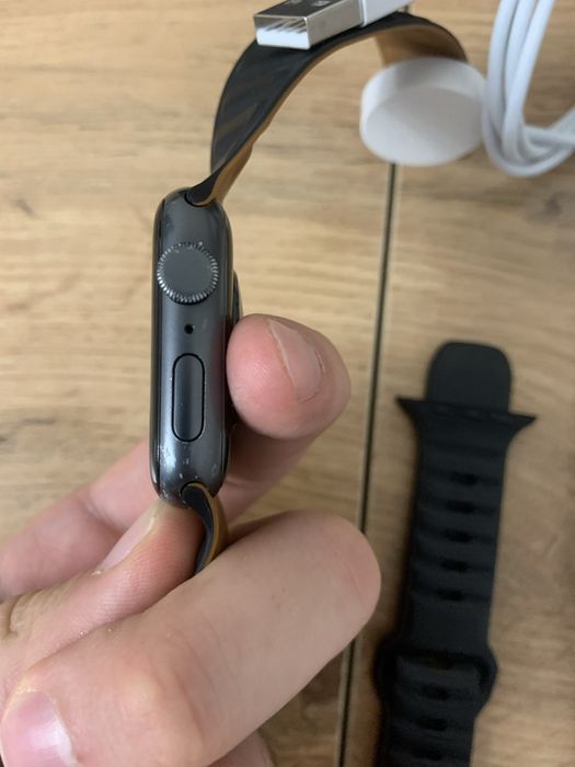Apple Watch SE 44mm Серые