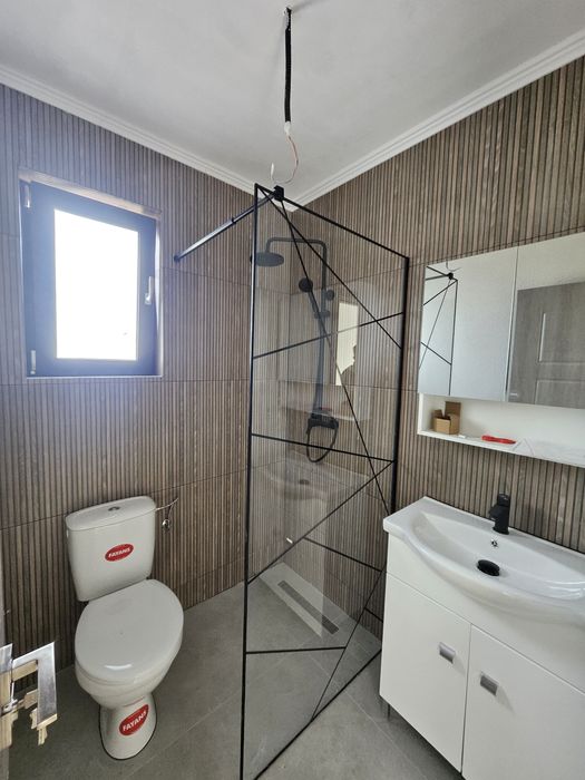 Casa de vanzare Santandrei cu CF , Oradea, Utilitati complecte !