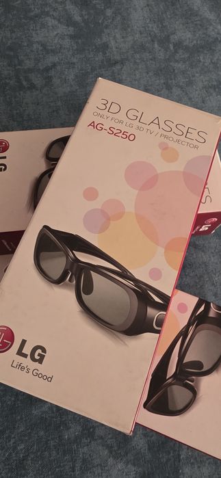 LG 3D очки модель на каробке