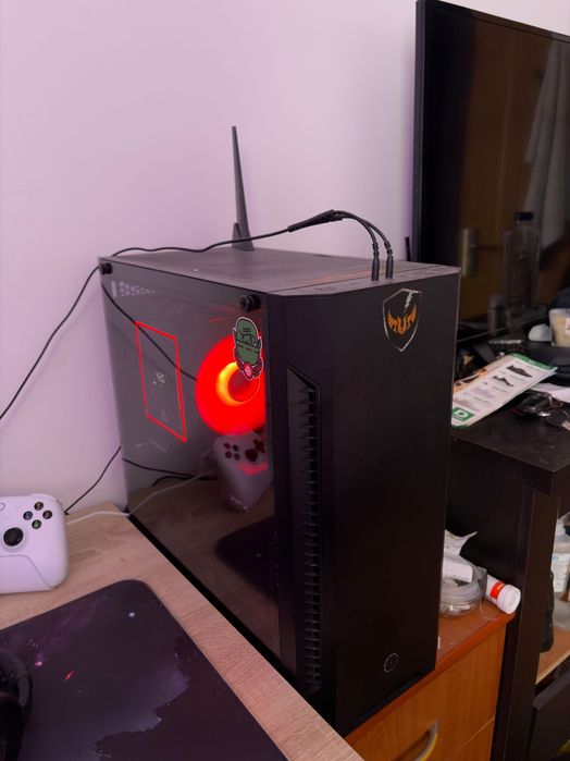 PC Gaming Ryzen 7, RX 9060xt 16gb, 16gb ram