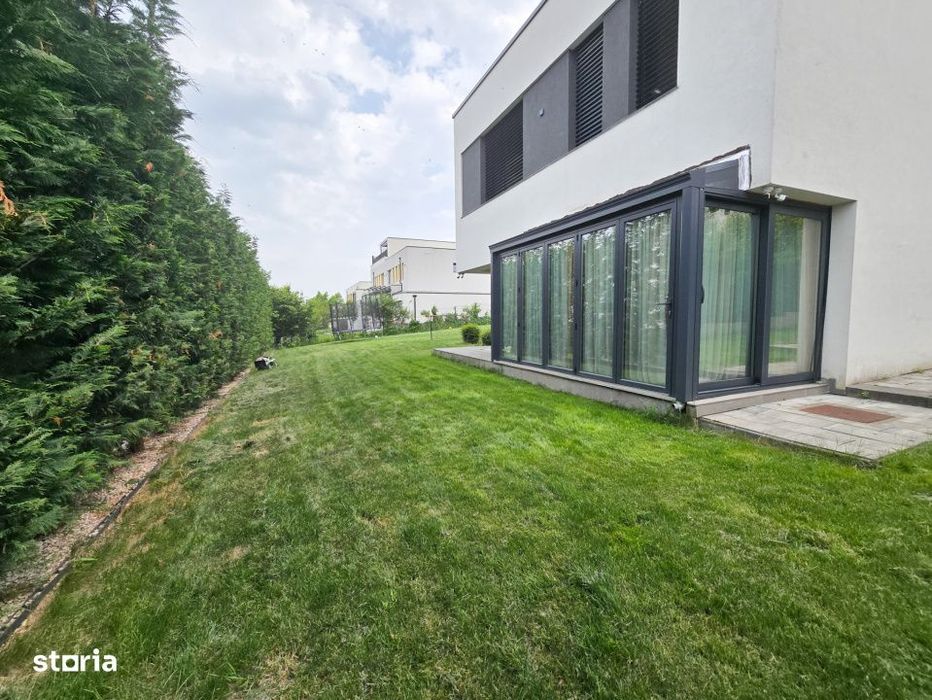 Casa individuala ultrafinisata | 320mp utili | 1000mp teren | Europa