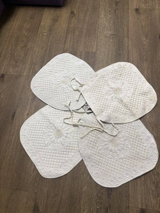 Накидки на стулья