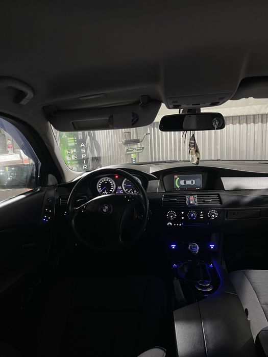 Vand bmw e60 2.0 d manual