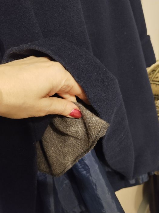 Пальто расклешенное трапеция