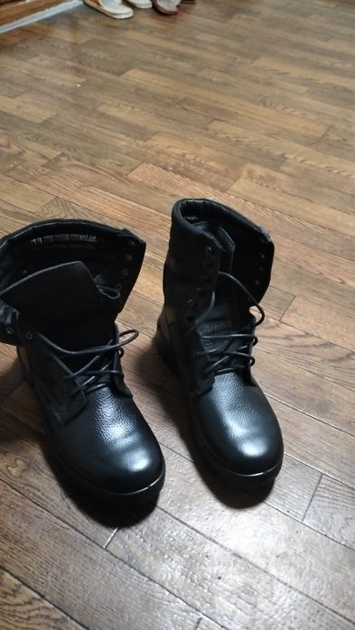Продам берцы летние.     Bbgfghkjiuhggggggg