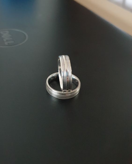 Verighete argint 18 si 19 mm diametru