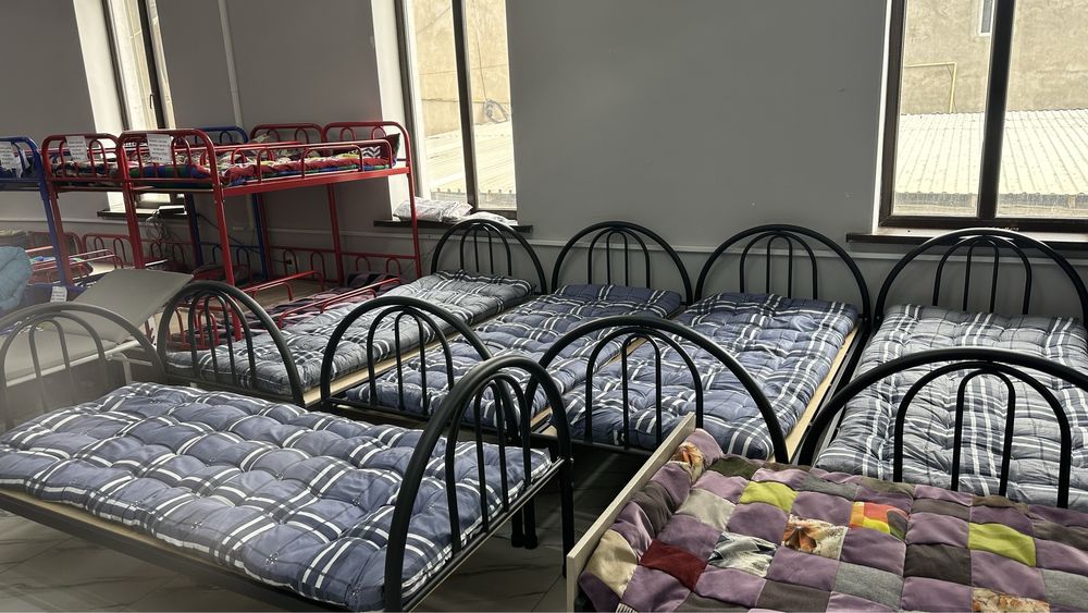 Двухъярусная кровать