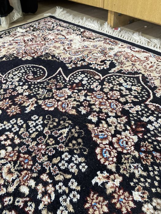 Продам ковер 240*150см полушерсть после стирки