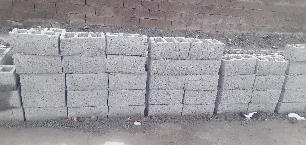 Eng arzon bizarda shlaka blok razmer 36.×16.