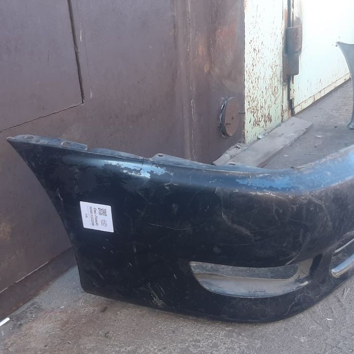 Бампер на тоету cresta90