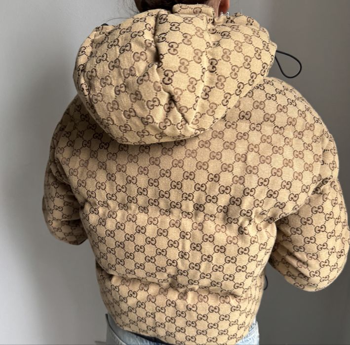 Продам куртку двухстороннюю