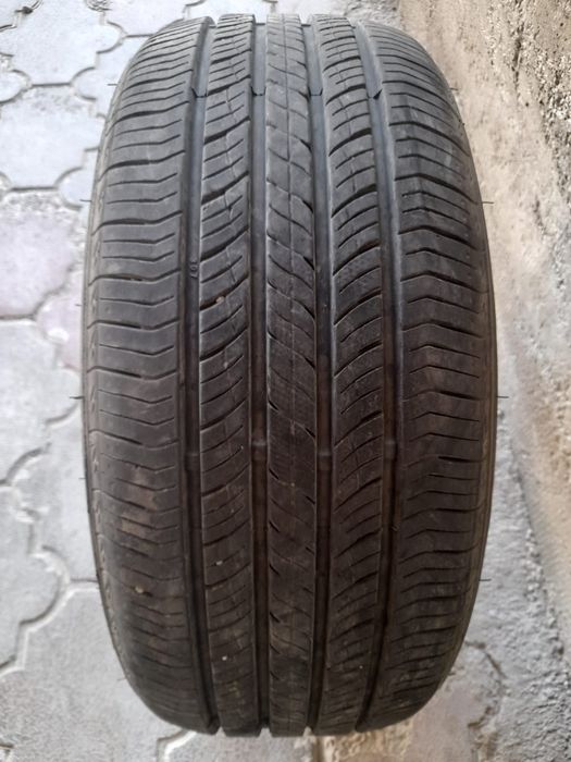 Продам! Резина на R17/215/50