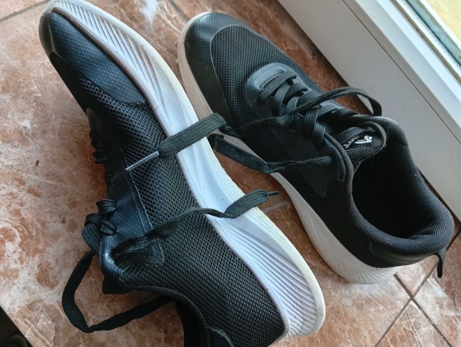 Дамски маратонки от Лидъл