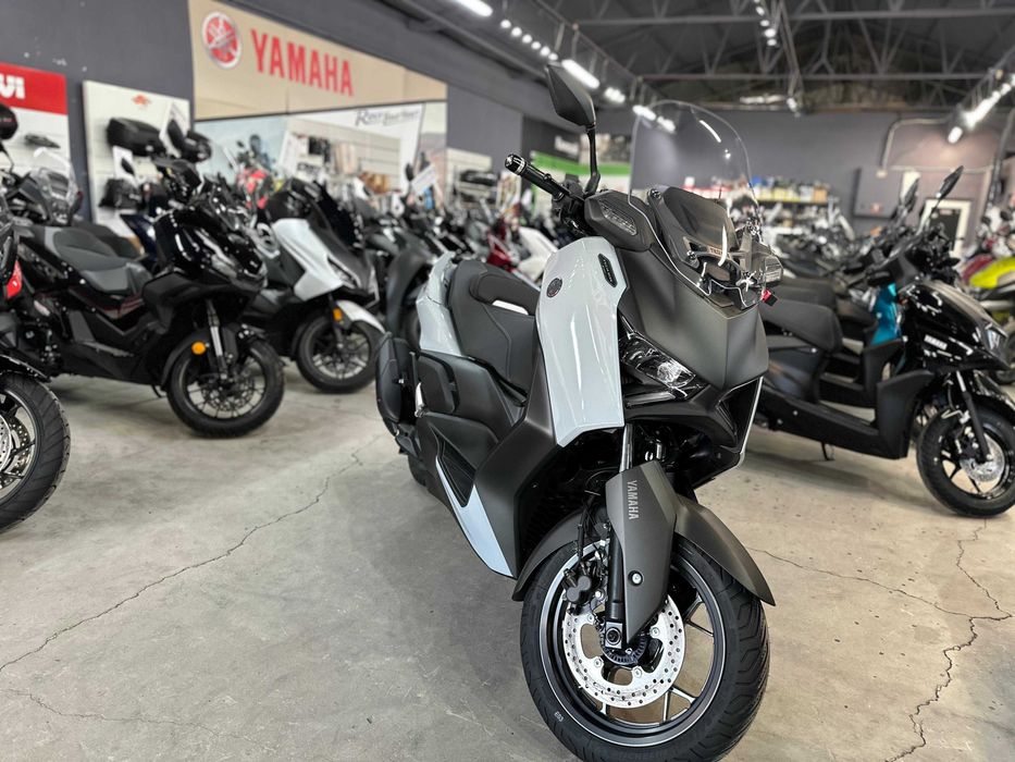 Yamaha X-Max 300 Tech Max nou 0 km  - Yamaha Constanta by EST BIKE