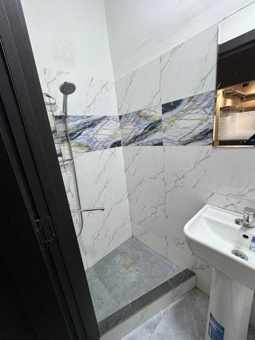 не Жилой помышление с арендатором  (650)