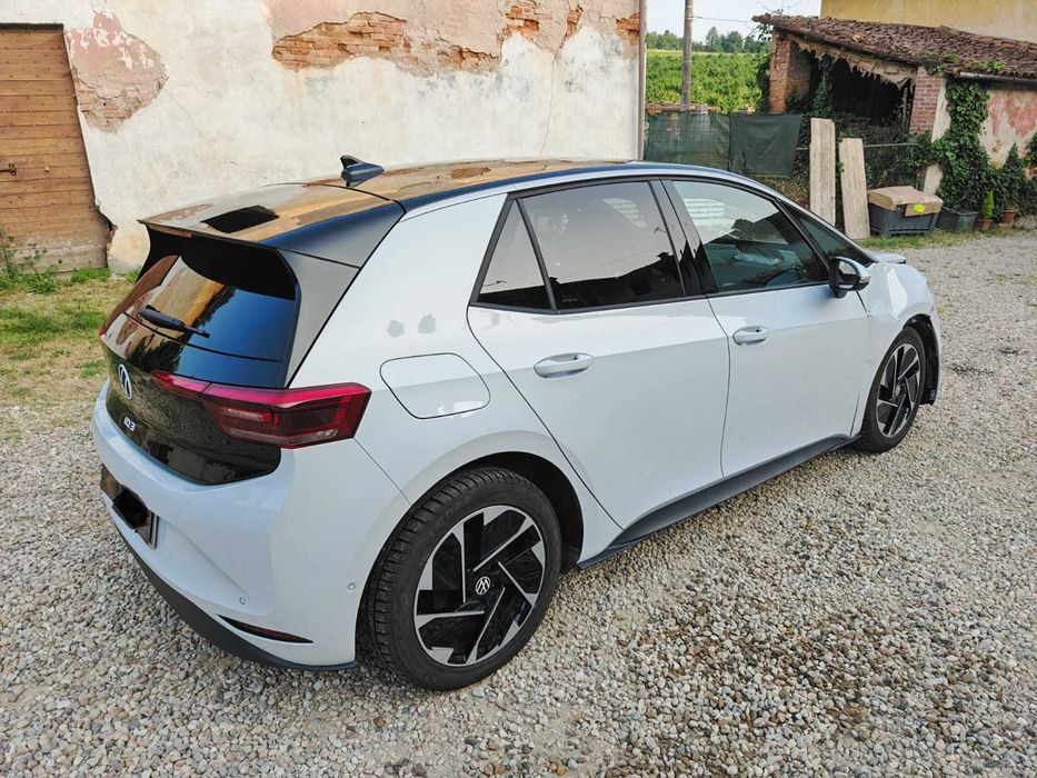 Volkswagen ID.3 58 kWh Pro Avariat 2024