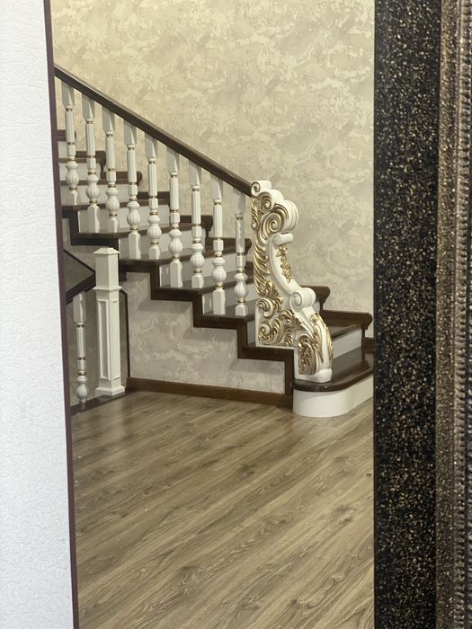 Лесниса зиналарр