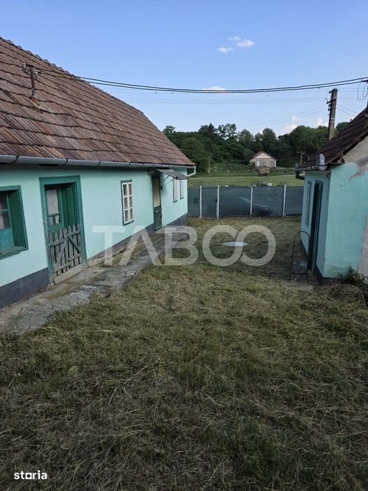 Casa si teren 1800 mpu cu utilitati si posibilitate de extindere