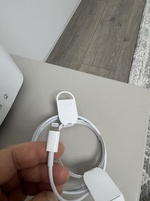 Кабель для зарядки