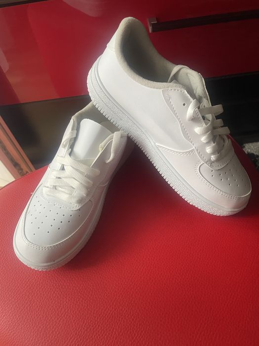 Adidasi sport, 39