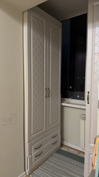 Продам спальный гарнитур шкафы