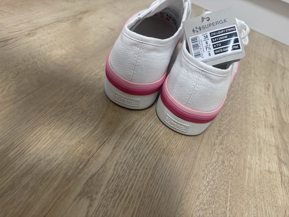 Оригинални дамски кецове Superga