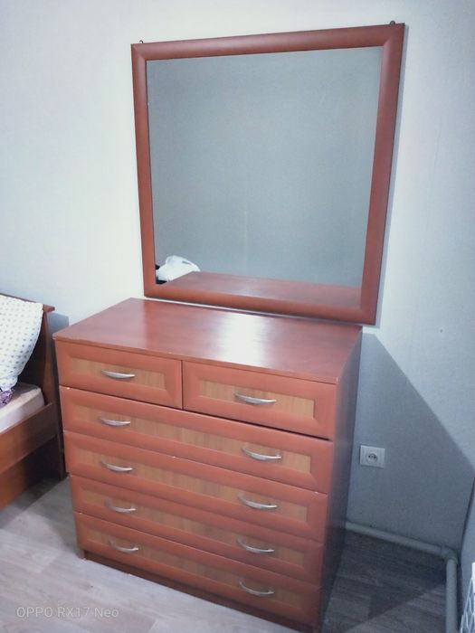 Кровать двух спальная+матрас+тумба