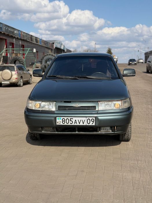 Продаю машину  Ваз 2110