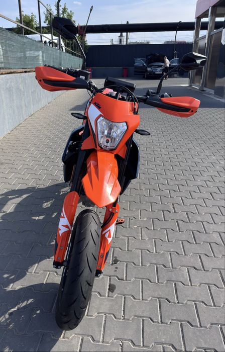 KTM 690 SMCR 2024
