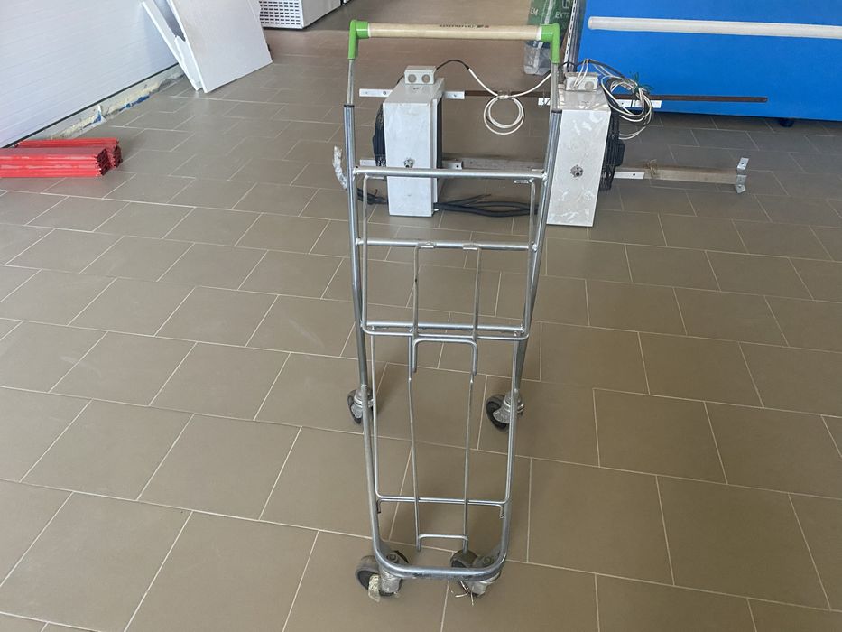 Тележка покупательская