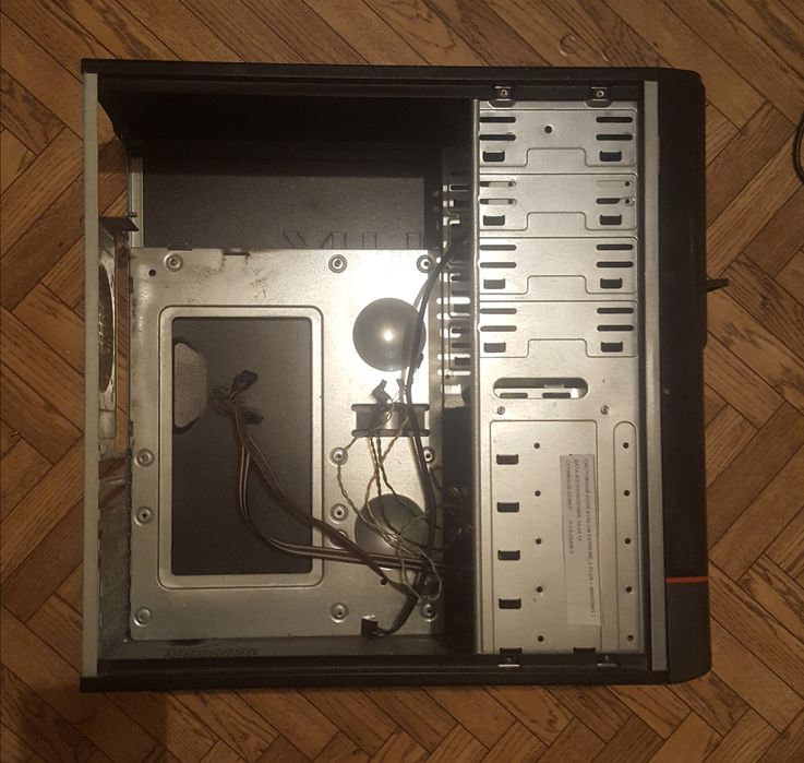 Корпусы для компьютера