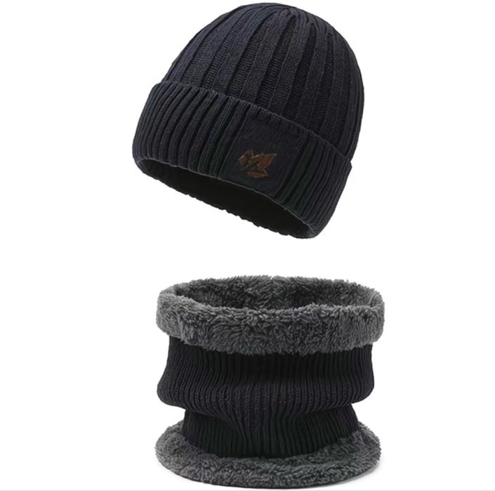 Зимний шапка с горловиком