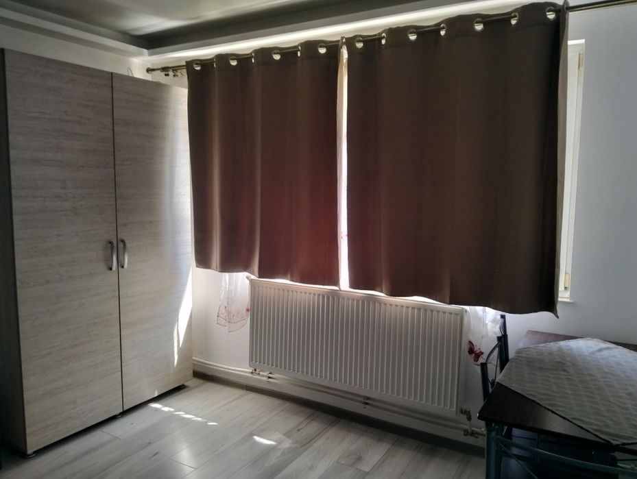 Proprietar închiriez apartament cu doua camere semidecomandat in Bacău — fotografia 1