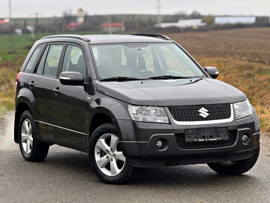 Suzuki Grand Vitara 2011 Euro5 1.9 DDiS 129 CP 4x4 Impecabil !