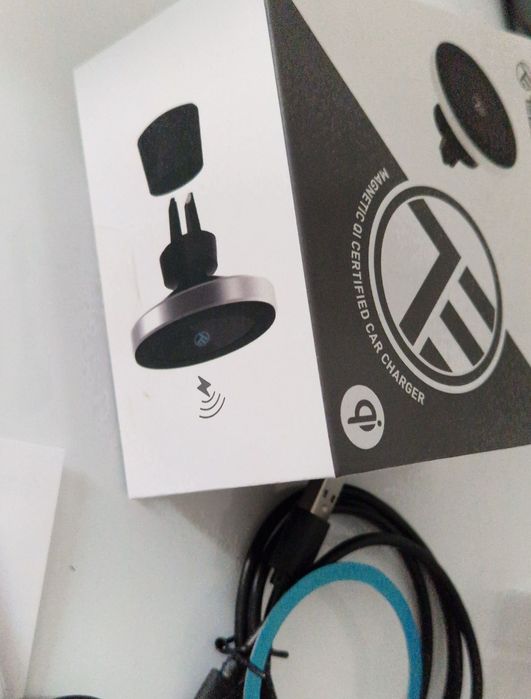 Încărcător wireless Auto