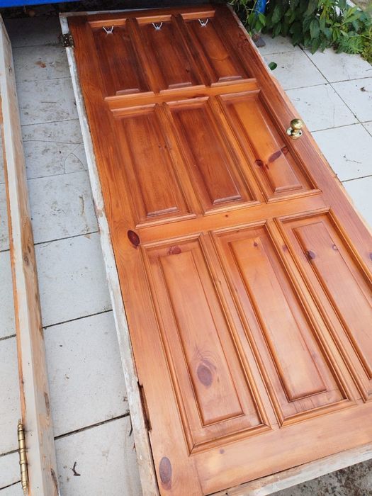Продам межкомнатные двери