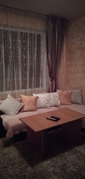 Дава се под наем Двустаен апартамент в Благоевград, Освобождение - 45 кв.м за 204 € - Снимка #2