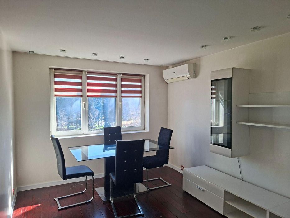 Дава се под наем Двустаен апартамент в София, Стрелбище - 65 кв.м за 597.21 € - Снимка #1