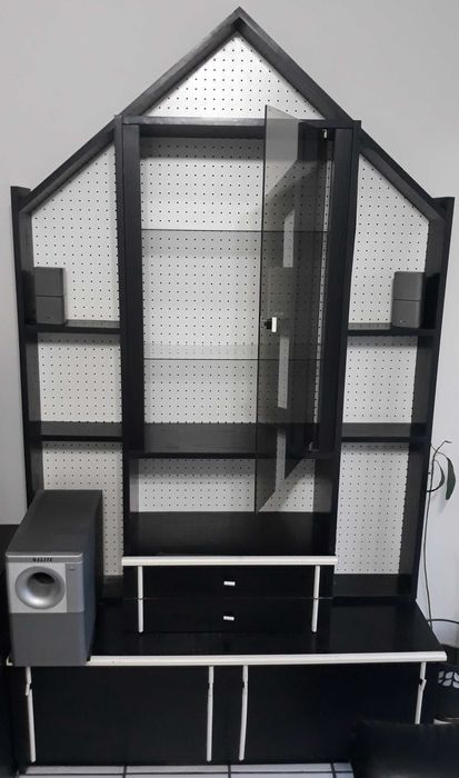 ХОЛ СЕКЦИЯ - 2 (3) модула / изработена по идея