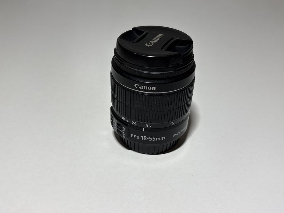 Canon EF-S 18-55mm f/3.5-5.6 IS