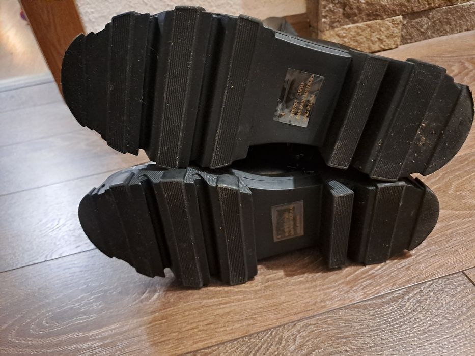 Дамски боти тип челси